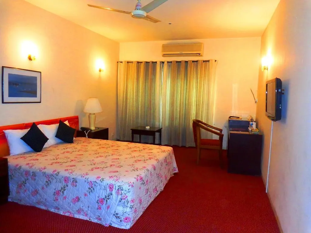 ***  Summer Palace Hotel - Diplomatic Enclave Area Dhaka Bangladesh